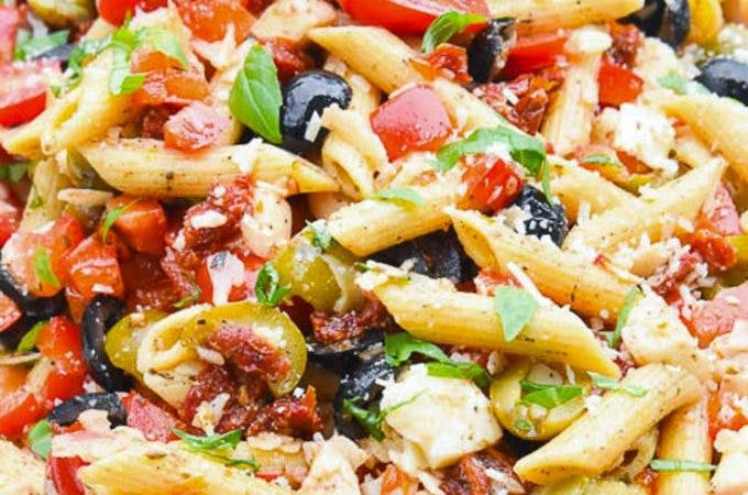 Healthy Mediterranean Pasta—Fast Meets Fresh