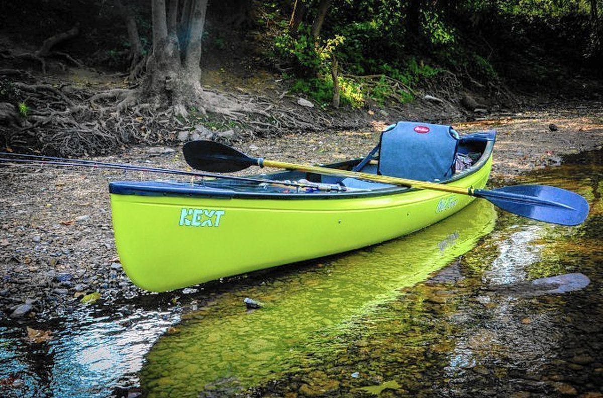 flat canoe