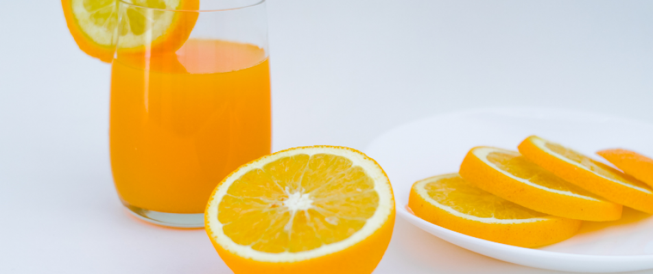 oranges and orange juice contain similar nutrients indicates 